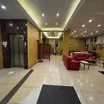 Oez Altinbasak * Ankara