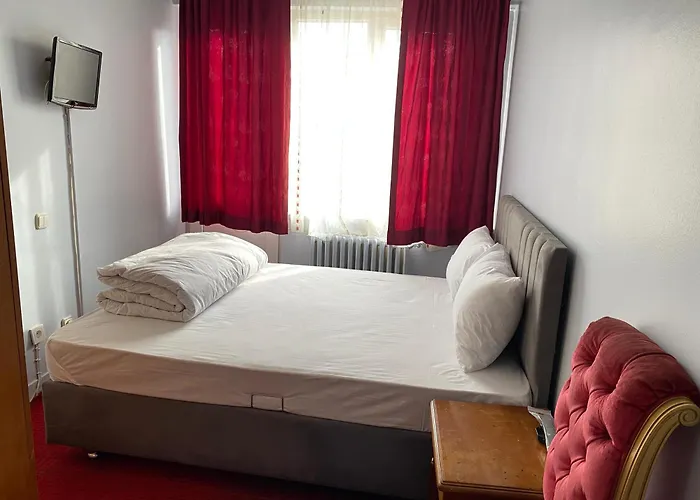 Oez Altinbasak Hotell Ankara