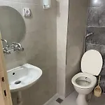 Oez Altinbasak * Анкара