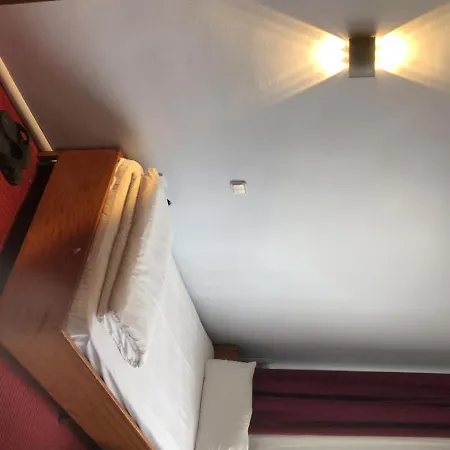 Oez Altinbasak Hotel *